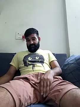 Snapshot of Fun_Guuy chatting on January 30, 1:42 pm Fun Guuy online show from January 30, 1:42 pm