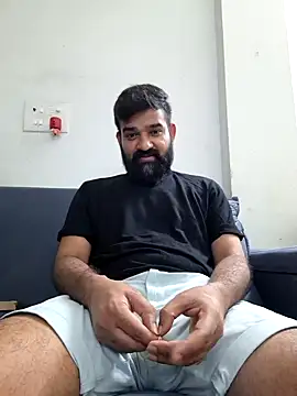 Snapshot of Fun_Guuy chatting on February 4, 5:45 pm Fun Guuy online show from February 4, 5:45 pm