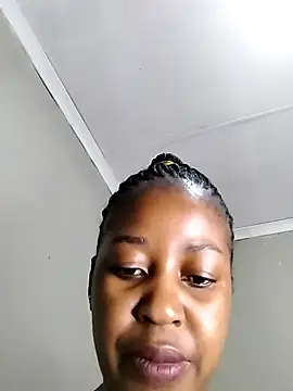 queenbboobs online show from March 22, 9:13 am