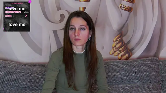 hailey peach online show from February 5, 9:07 pm