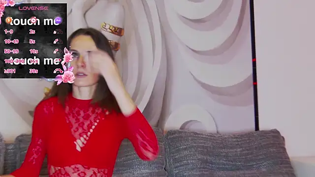 hailey peach online show from September 19, 5:02 pm