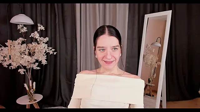 helentasty online show from February 6, 2:55 am