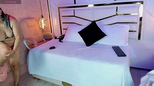 sophie 1 online show from February 11, 3:40 am