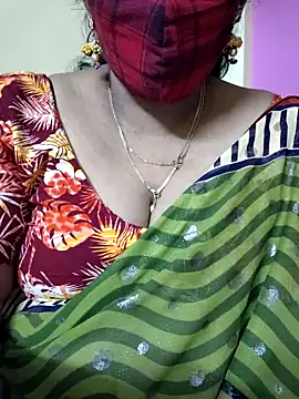 mallu-sumi online show from January 29, 5:13 pm
