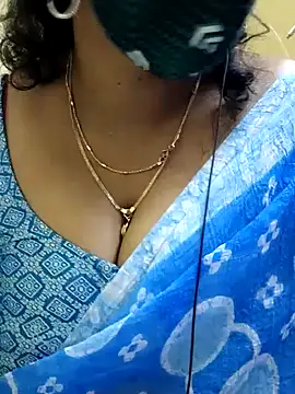 mallu-sumi online show from January 30, 5:28 pm