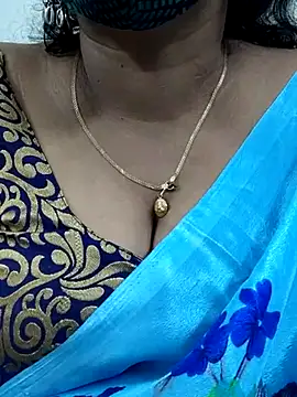 mallu-sumi online show from February 13, 10:43 pm