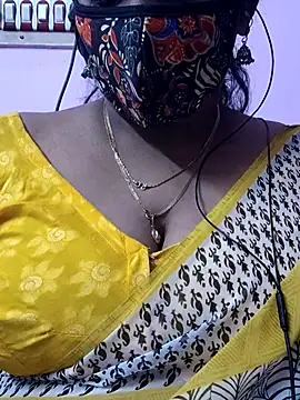 mallu-sumi online show from September 28, 3:06 pm