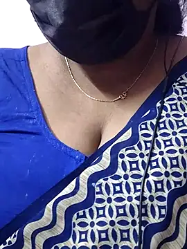 mallu-sumi online show from November 29, 6:00 pm