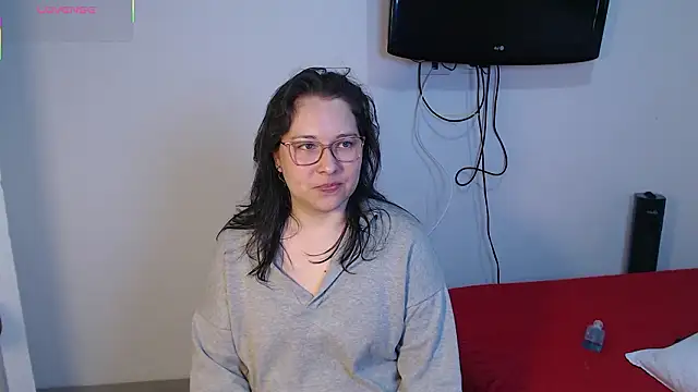 May Carlier online show from March 1, 3:19 am