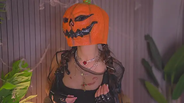 Snapshot of AudreyBrooks_ chatting on October 31, 7:42 am AudreyBrooks online show from October 31, 7:42 am