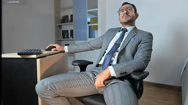 pablo-rincon95 online show from March 17, 8:34 pm