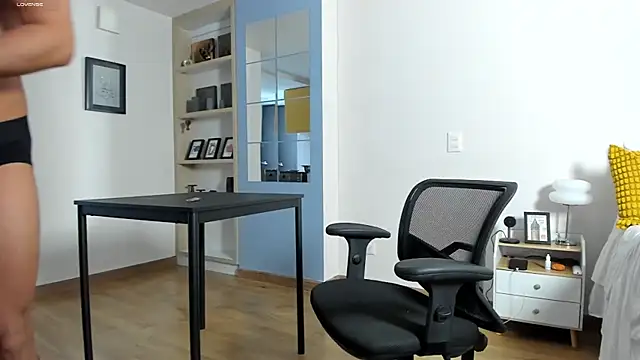 pablo-rincon95 online show from July 18, 2:32 pm