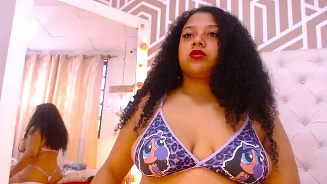 JadeSoleile online show from January 21, 3:10 pm