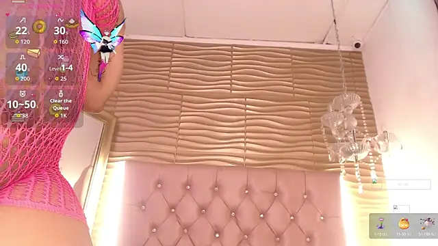 JadeSoleile online show from November 1, 11:45 am