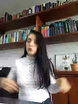 amellie ros online show from December 21, 5:07 pm