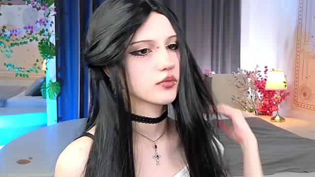 Snapshot of dark_vamp_ chatting on March 4, 1:17 pm dark vamp online show from March 4, 1:17 pm
