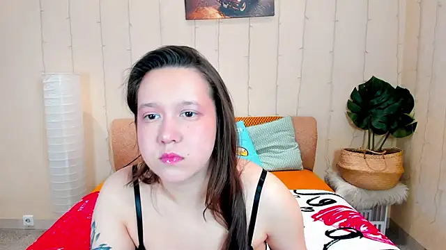 Mira Karter online show from June 11, 3:48 am