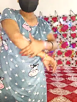 PeaCoooock online show from October 6, 6:38 pm