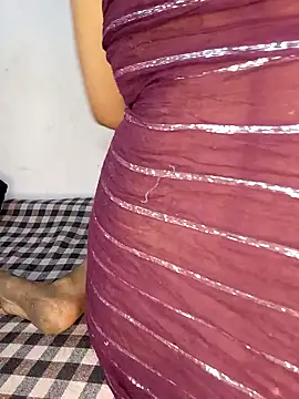 Snapshot of KINJAL_KHAN chatting on December 28, 5:25 pm KINJAL KHAN online show from December 28, 5:25 pm