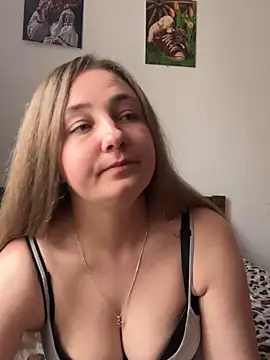Joannakiss online show from May 1, 10:20 am