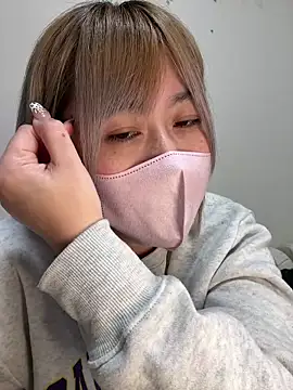 mii06 online show from December 12, 4:21 pm