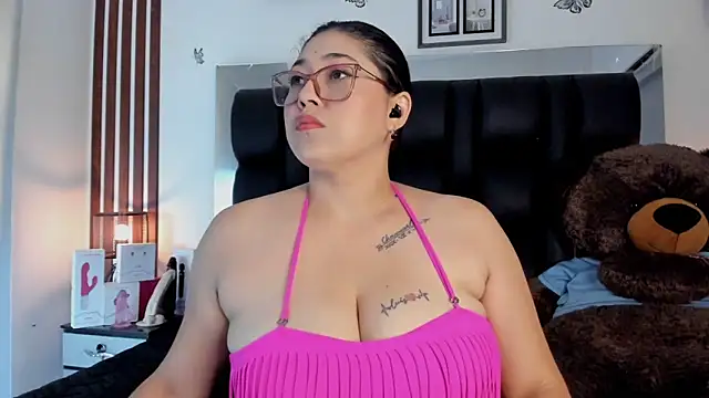 meikochoe online show from November 14, 7:45 pm