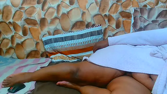 AfricanBigAssxx98 online show from December 2, 10:31 am