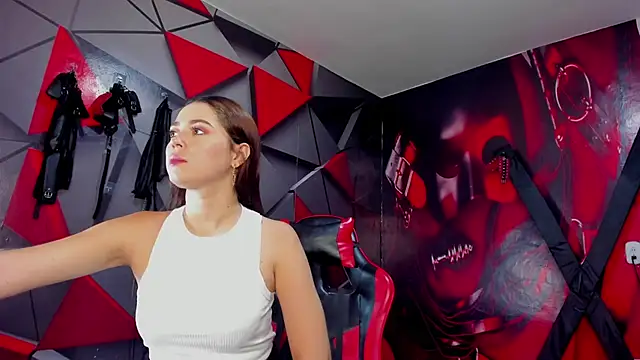 Hana and Zeta online show from September 10, 12:05 pm