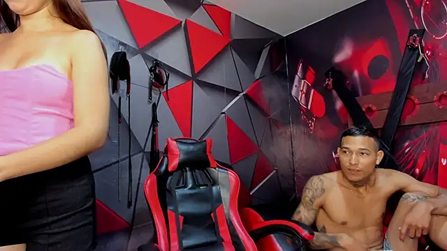 Hana and Zeta online show from September 28, 12:10 pm