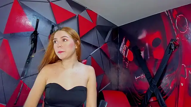 Hana and Zeta online show from December 22, 12:35 pm