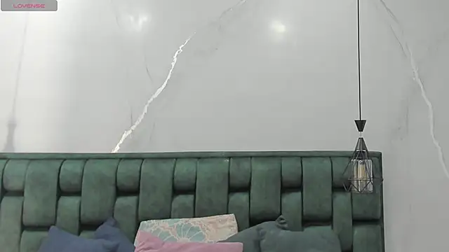 Snapshot of angelswets chatting on December 19, 8:13 pm angelswets online show from December 19, 8:13 pm