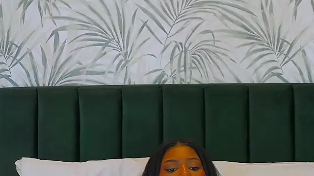 VanessaGlenn online show from January 16, 1:37 am