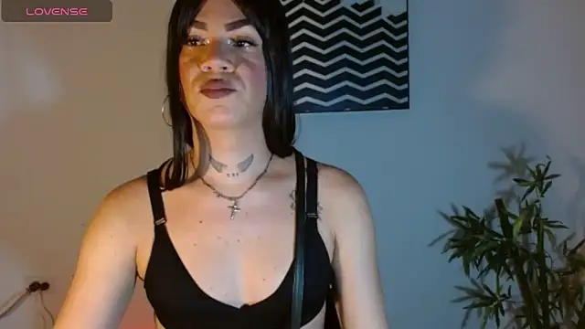 KamilaParrisx online show from June 13, 2:20 am