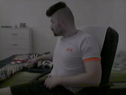 Hkl95555 online show from October 16, 11:50 pm