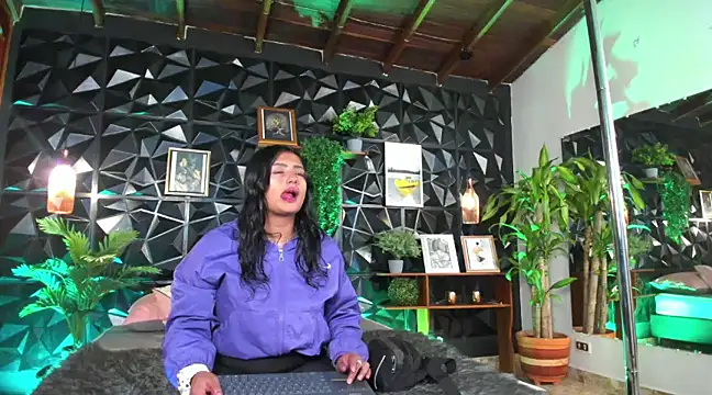 karla 999 online show from March 19, 12:15 am