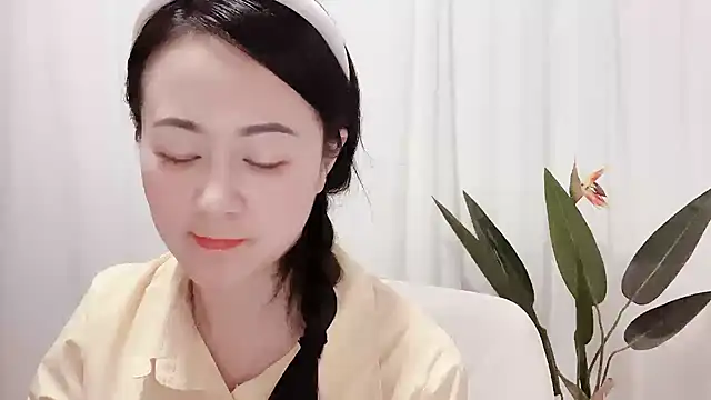 fanfan-FF online show from March 3, 11:55 am