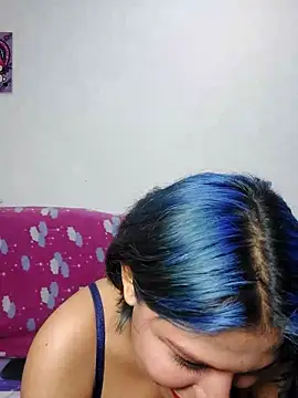 azulzulix online show from February 13, 1:40 am