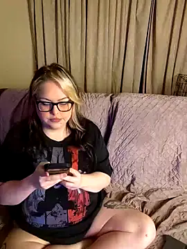 ChubbyBubs online show from September 13, 12:49 pm