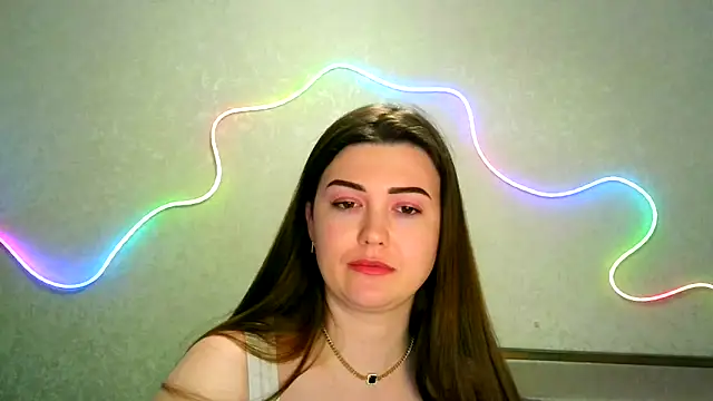 Snapshot of SeductiveTati chatting on April 16, 10:23 pm SeductiveTati online show from April 16, 10:23 pm