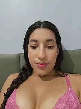 manueladantass1 online show from April 7, 10:31 pm