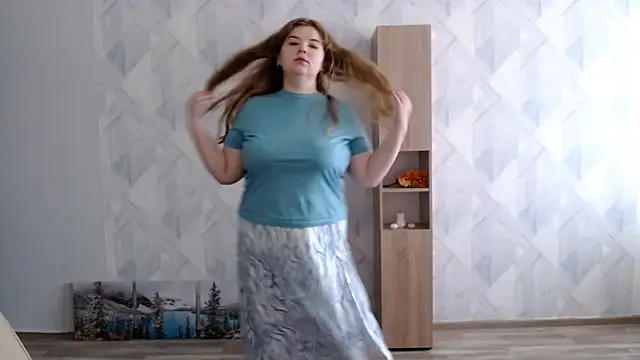 Snapshot of Melina_Hot9 chatting on October 19, 9:54 am Melina Hot9 online show from October 19, 9:54 am