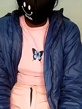 Snapshot of Angalpriya_1 chatting on December 21, 8:54 pm Angalpriya 1 online show from December 21, 8:54 pm