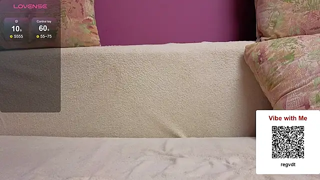 Snapshot of GabrielleSonice chatting on November 6, 4:13 am GabrielleSonice online show from November 6, 4:13 am