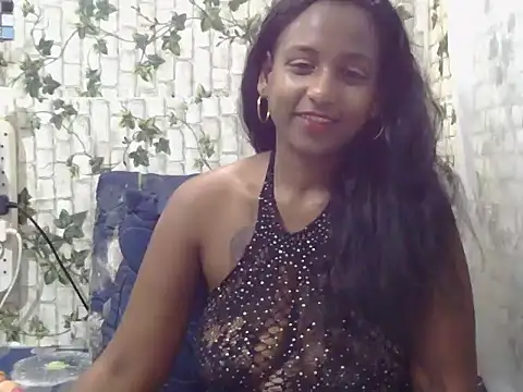 Snapshot of indiantina01 chatting on January 22, 7:45 pm indiantina01 online show from January 22, 7:45 pm