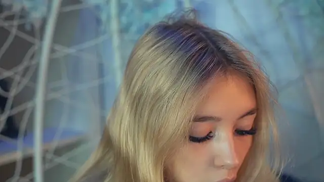 FlairCunard online show from December 21, 2:58 pm