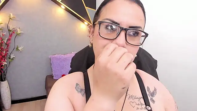 brigittemiller online show from April 23, 2:02 am