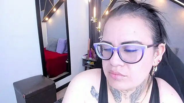 brigittemiller online show from May 25, 1:55 am