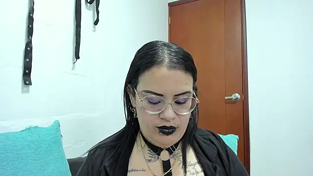 brigittemiller online show from July 14, 3:00 am