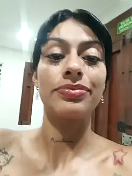 Snapshot of ZairaSofia1 chatting on December 2, 1:58 am ZairaSofia1 online show from December 2, 1:58 am