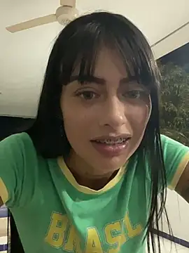 Snapshot of ZairaSofia1 chatting on December 26, 2:12 am ZairaSofia1 online show from December 26, 2:12 am